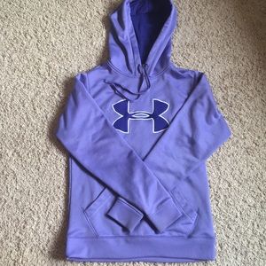 Women’s UA hoodie